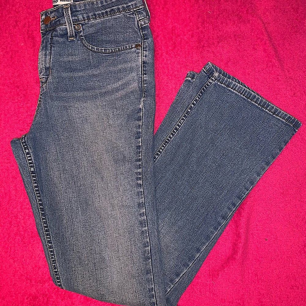 Boot cut jeans low rise